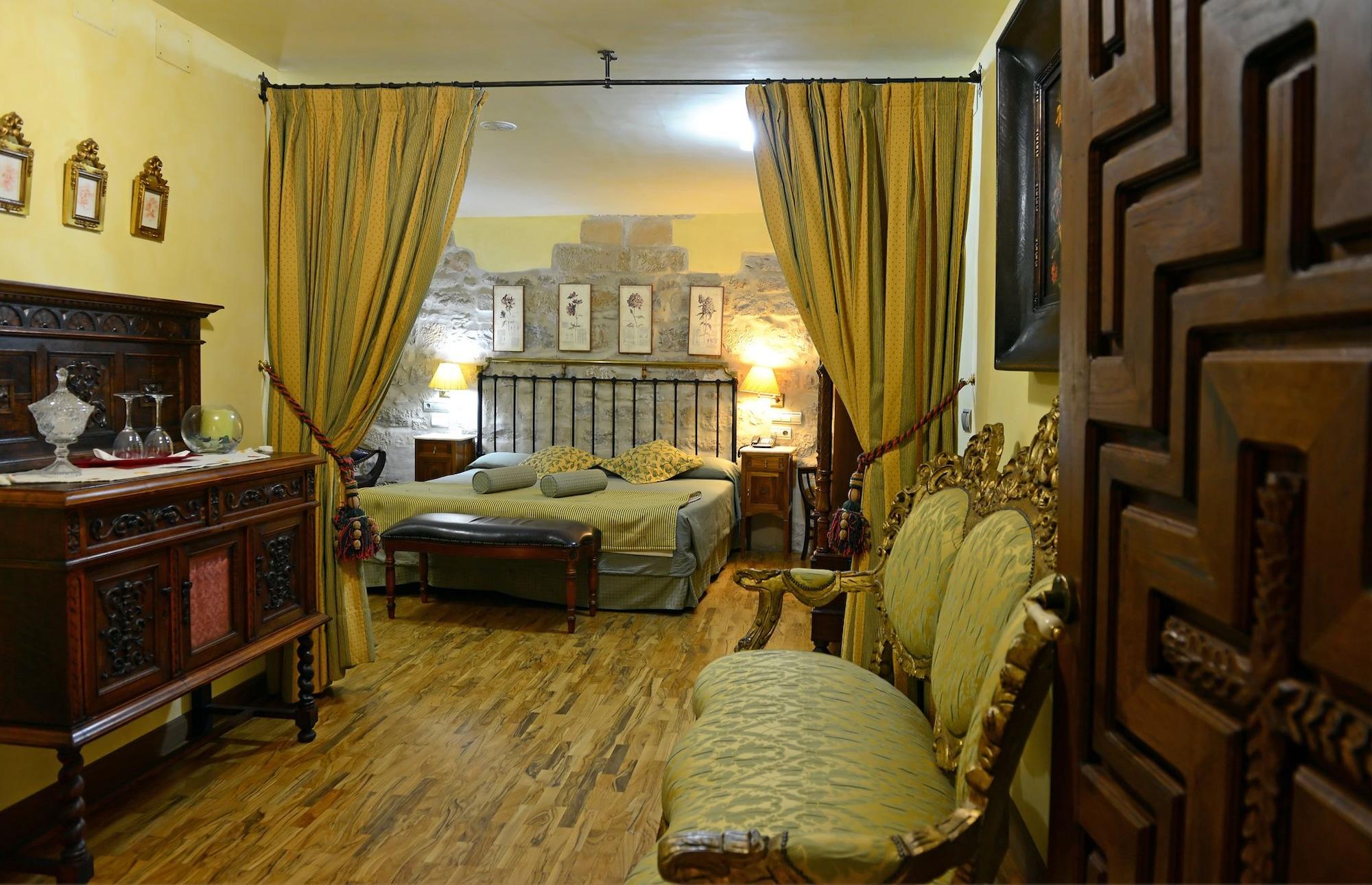Hotel Cetina Palacio De Los Salcedo Baeza Eksteriør billede